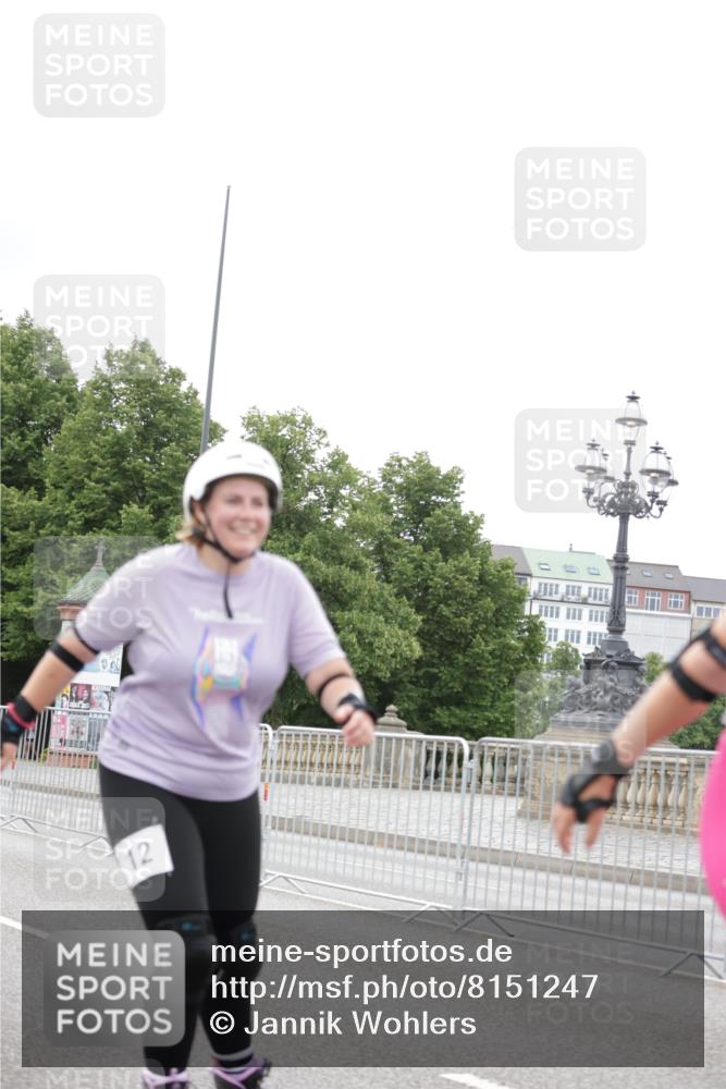 29.06.2025 - hella hamburg halbmarathon Jannik Wohlers http://msf.ph/oto/8151247 29.06.2025 09:18:45 Lombardsbrücke  meine-sportfotos.de