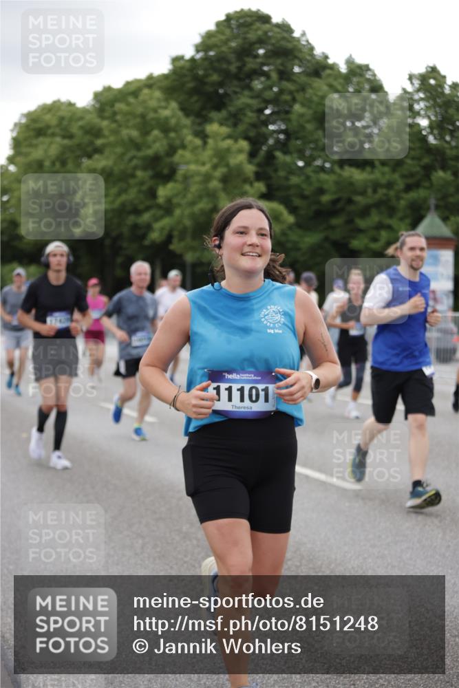 29.06.2025 - hella hamburg halbmarathon Jannik Wohlers http://msf.ph/oto/8151248 29.06.2025 10:51:32 Lombardsbrücke 1418, 1978, 3038, 4598, 4606, 5062, 5534, 6456, 6604, 6947, 7682, 8250, 8251, 8621, 9220, 9460, 9590, 9594, 9673, 9730, 10533, 10673, 10693, 10830, 11101, 11375, 12065, 12510, 12969, 13151, 13152, 14720, 14937, 14959, 15128, 16015, 16234, 17253, 17277, 17364, 17429, 17902, 18078, 18615, 18780, 18975 meine-sportfotos.de