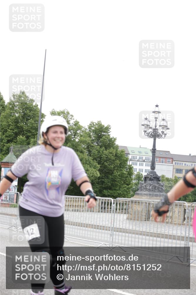 29.06.2025 - hella hamburg halbmarathon Jannik Wohlers http://msf.ph/oto/8151252 29.06.2025 09:18:45 Lombardsbrücke  meine-sportfotos.de
