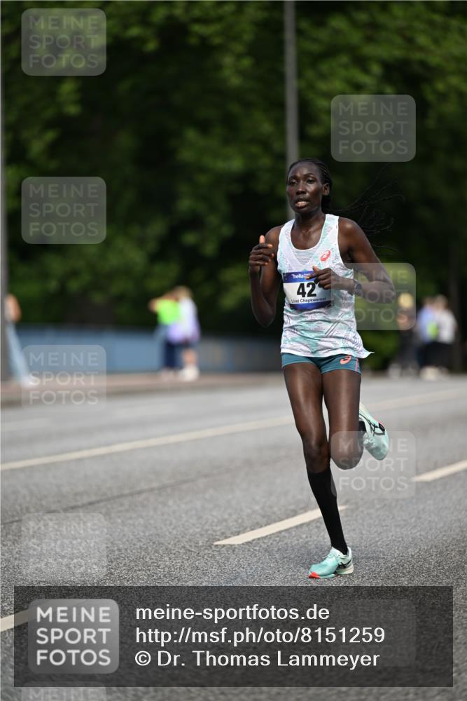 29.06.2025 - hella hamburg halbmarathon Dr. Thomas Lammeyer http://msf.ph/oto/8151259 29.06.2025 09:38:54 Kennedybrücke 42 meine-sportfotos.de