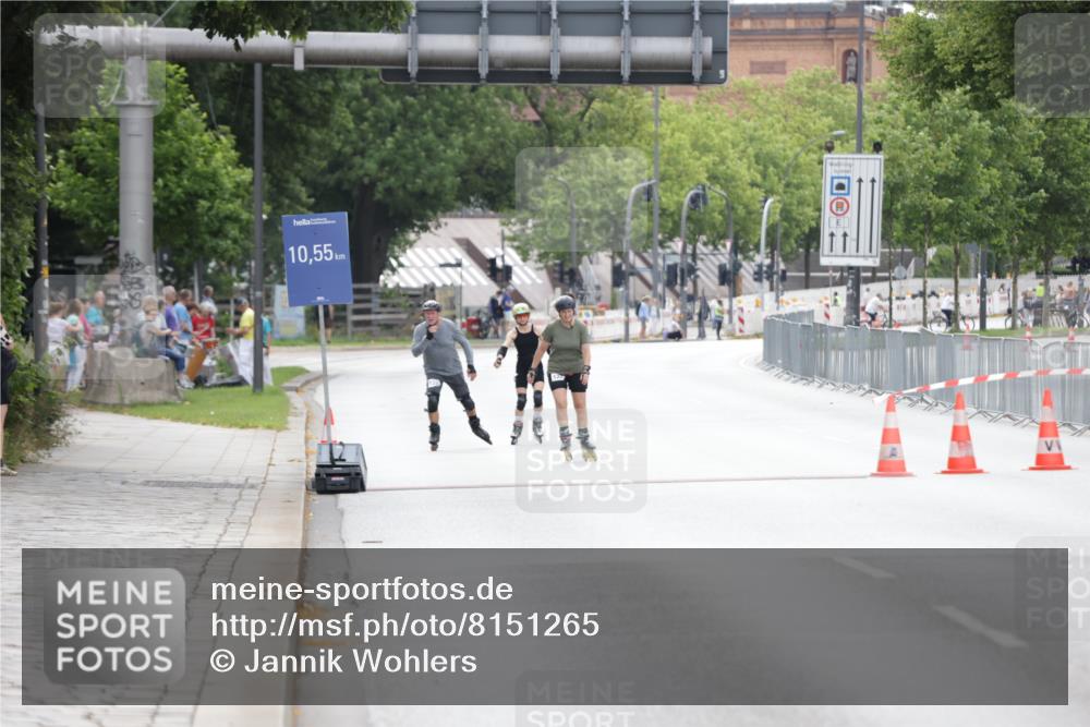 29.06.2025 - hella hamburg halbmarathon Jannik Wohlers http://msf.ph/oto/8151265 29.06.2025 09:21:06 Lombardsbrücke  meine-sportfotos.de