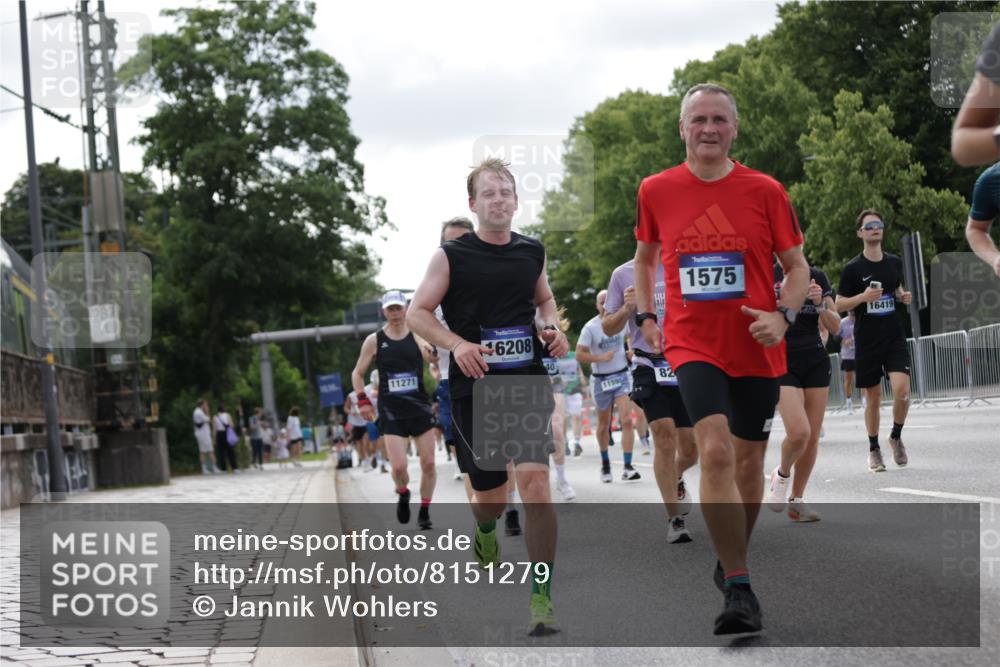 29.06.2025 - hella hamburg halbmarathon Jannik Wohlers http://msf.ph/oto/8151279 29.06.2025 10:14:35 Lombardsbrücke 1071, 1296, 1379, 1575, 1745, 2046, 2140, 2601, 2690, 3025, 3454, 3507, 3509, 3844, 4495, 4641, 5608, 5800, 6181, 6248, 7195, 7439, 7881, 8055, 8237, 8239, 8275, 8522, 8563, 8609, 8854, 9113, 9173, 9911, 9975, 10589, 10717, 10963, 11271, 11598, 11611, 11643, 11683, 12634, 13212, 13393, 13683, 14015, 14195, 14452, 14497, 14617, 14999, 15037, 15038, 15700, 16208, 16419, 17128, 17708, 17847, 18015, 18176 meine-sportfotos.de