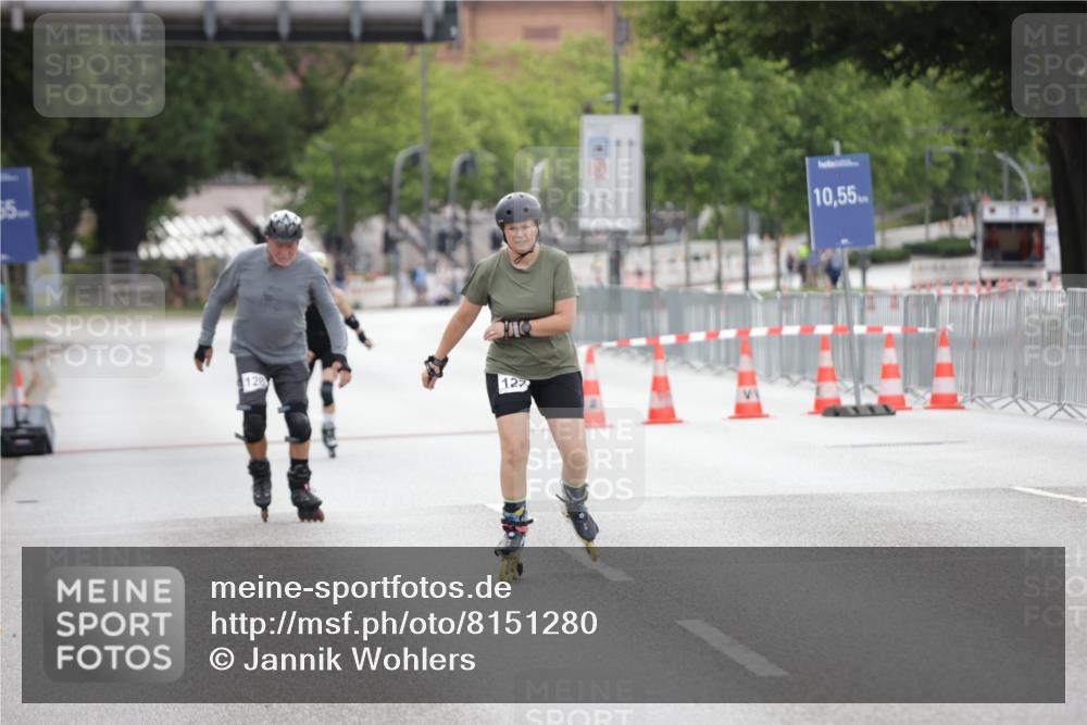 29.06.2025 - hella hamburg halbmarathon Jannik Wohlers http://msf.ph/oto/8151280 29.06.2025 09:21:18 Lombardsbrücke  meine-sportfotos.de
