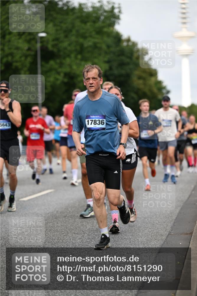 29.06.2025 - hella hamburg halbmarathon Dr. Thomas Lammeyer http://msf.ph/oto/8151290 29.06.2025 10:07:00 Kennedybrücke 1414, 2142, 2619, 2685, 2712, 2780, 2819, 3225, 4204, 4665, 5734, 6208, 6295, 6752, 6815, 6997, 7323, 7869, 7888, 8003, 8364, 8481, 8483, 8624, 9006, 10128, 10295, 11191, 11250 meine-sportfotos.de