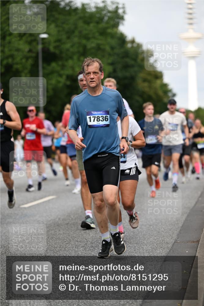 29.06.2025 - hella hamburg halbmarathon Dr. Thomas Lammeyer http://msf.ph/oto/8151295 29.06.2025 10:07:00 Kennedybrücke 1414, 2142, 2619, 2685, 2712, 2780, 2819, 3225, 4204, 4665, 5734, 6208, 6295, 6752, 6815, 6997, 7323, 7869, 7888, 8003, 8364, 8481, 8483, 8624, 9006, 10128, 10295, 11191, 11250 meine-sportfotos.de