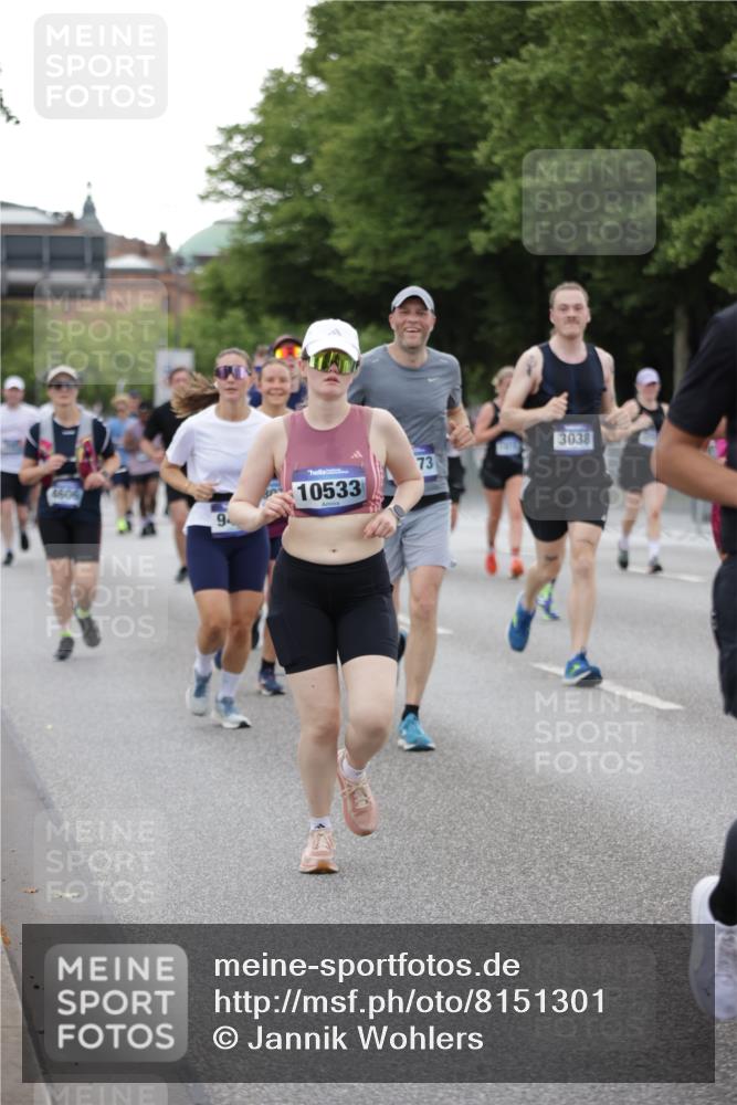 29.06.2025 - hella hamburg halbmarathon Jannik Wohlers http://msf.ph/oto/8151301 29.06.2025 10:51:34 Lombardsbrücke 1418, 1978, 3038, 4087, 4598, 4606, 5062, 5534, 6456, 6604, 7682, 8250, 8251, 8621, 9220, 9460, 9590, 9594, 9673, 9730, 10533, 10673, 10693, 11101, 11375, 12065, 12510, 12969, 13151, 13152, 14720, 14937, 14959, 15128, 16015, 16234, 17253, 17277, 17364, 17429, 17902, 18078, 18615, 18780, 18975 meine-sportfotos.de