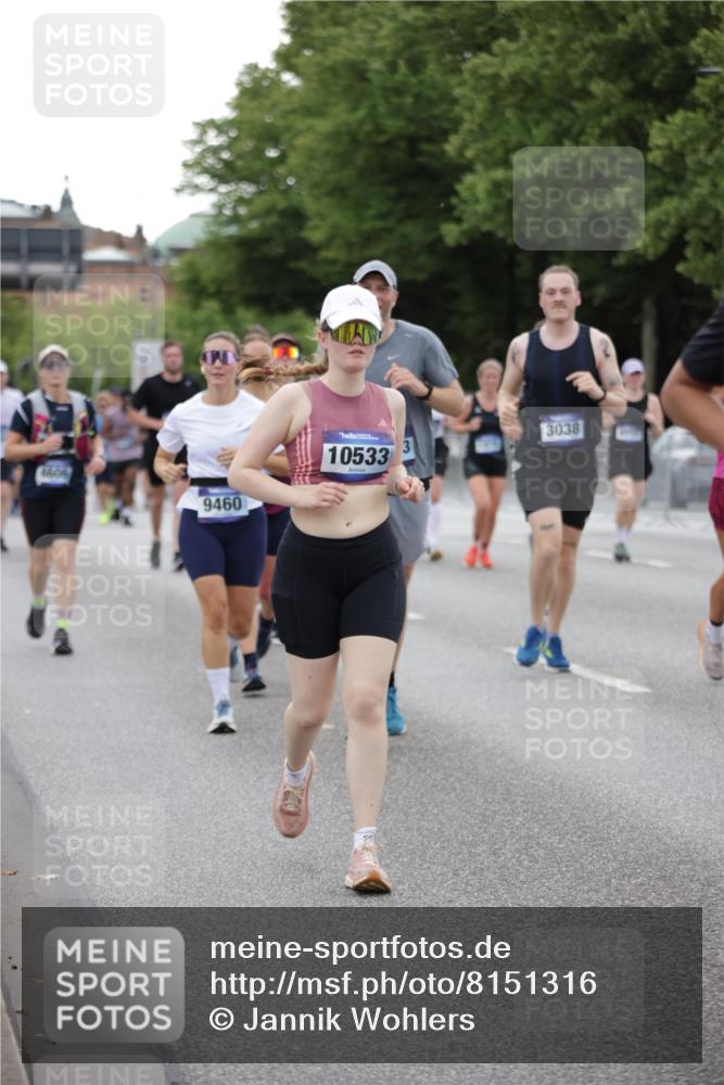 29.06.2025 - hella hamburg halbmarathon Jannik Wohlers http://msf.ph/oto/8151316 29.06.2025 10:51:34 Lombardsbrücke 1418, 1978, 3038, 4087, 4598, 4606, 5062, 5534, 6456, 6604, 7682, 8250, 8251, 8621, 9220, 9460, 9590, 9594, 9673, 9730, 10533, 10673, 10693, 11101, 11375, 12065, 12510, 12969, 13151, 13152, 14720, 14937, 14959, 15128, 16015, 16234, 17253, 17277, 17364, 17429, 17902, 18078, 18615, 18780, 18975 meine-sportfotos.de