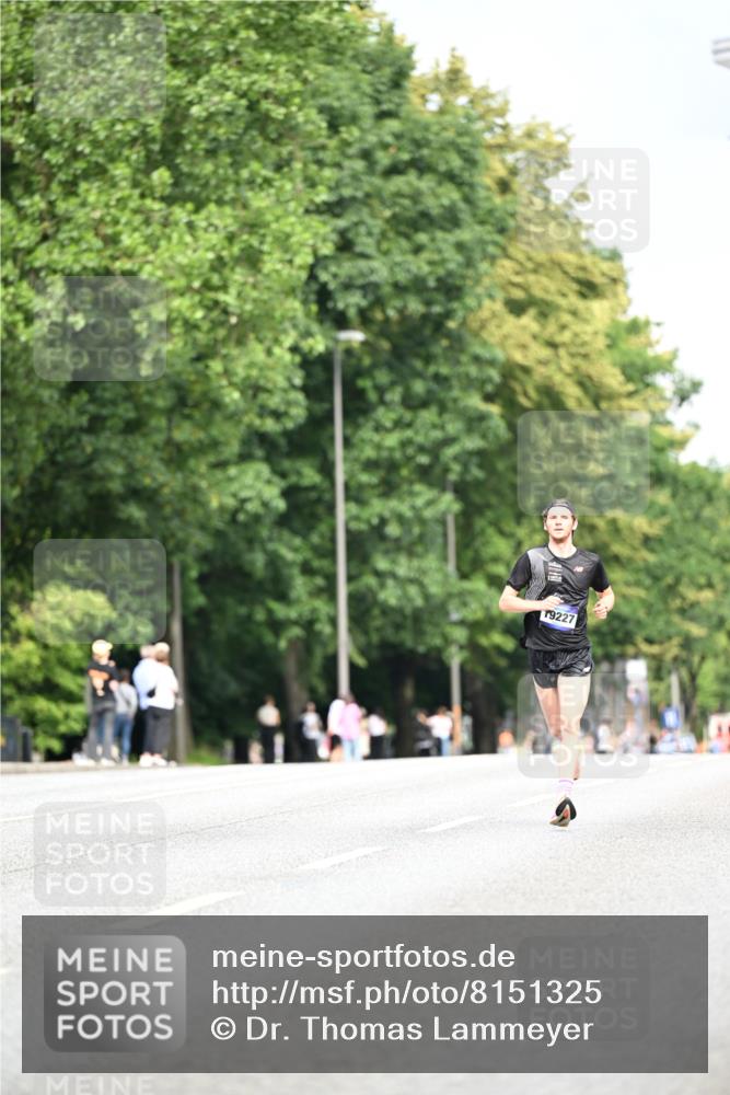29.06.2025 - hella hamburg halbmarathon Dr. Thomas Lammeyer http://msf.ph/oto/8151325 29.06.2025 09:39:22 Kennedybrücke  meine-sportfotos.de
