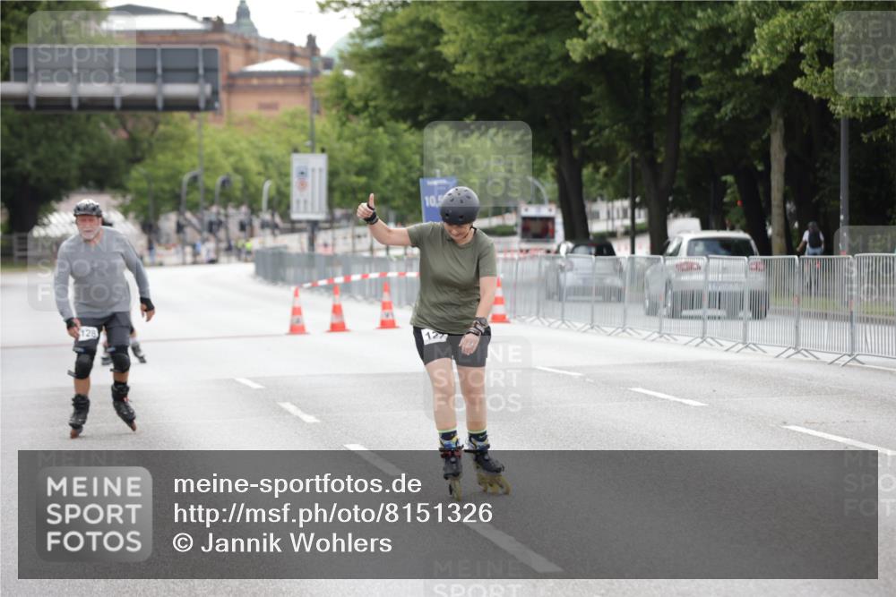 29.06.2025 - hella hamburg halbmarathon Jannik Wohlers http://msf.ph/oto/8151326 29.06.2025 09:21:20 Lombardsbrücke  meine-sportfotos.de