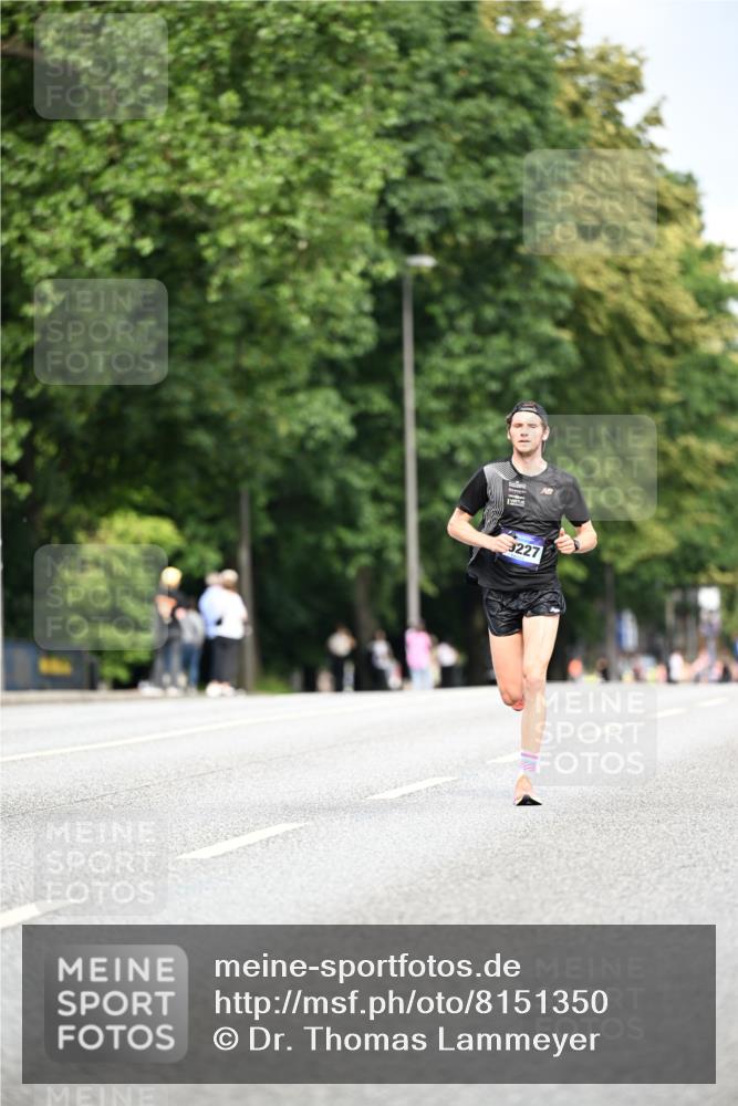 29.06.2025 - hella hamburg halbmarathon Dr. Thomas Lammeyer http://msf.ph/oto/8151350 29.06.2025 09:39:24 Kennedybrücke  meine-sportfotos.de