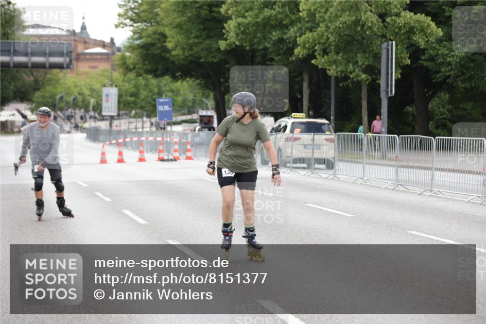 29.06.2025 - hella hamburg halbmarathon Jannik Wohlers http://msf.ph/oto/8151377 29.06.2025 09:21:21 Lombardsbrücke  meine-sportfotos.de