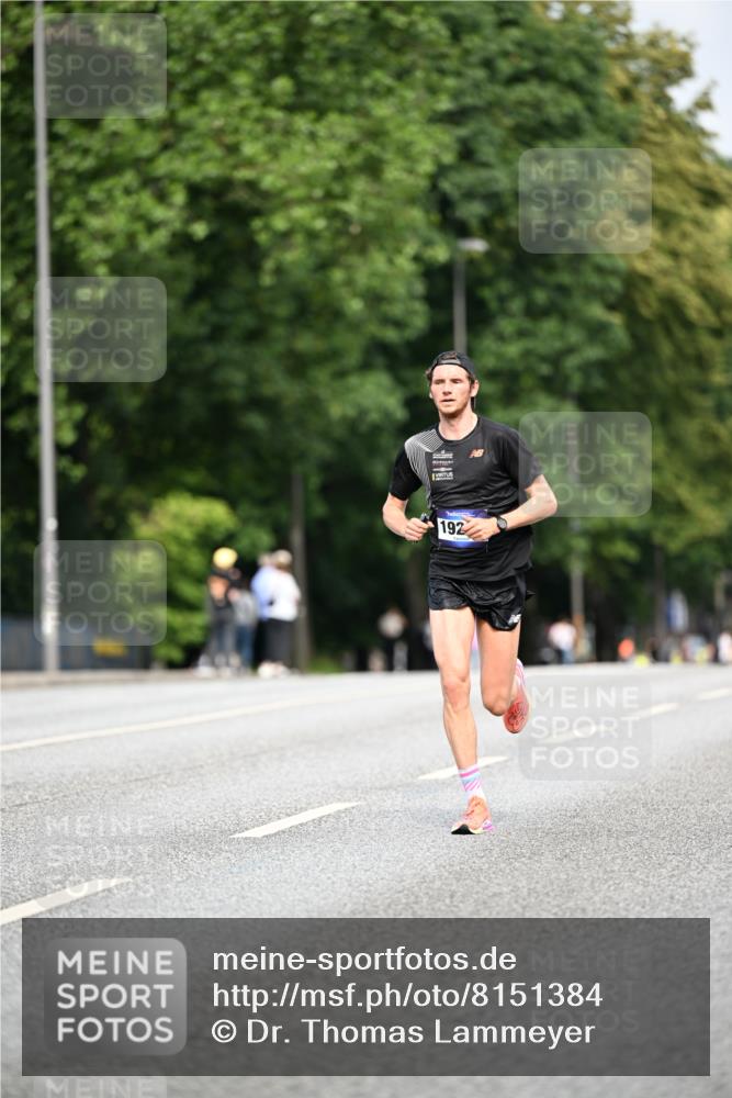 29.06.2025 - hella hamburg halbmarathon Dr. Thomas Lammeyer http://msf.ph/oto/8151384 29.06.2025 09:39:25 Kennedybrücke  meine-sportfotos.de