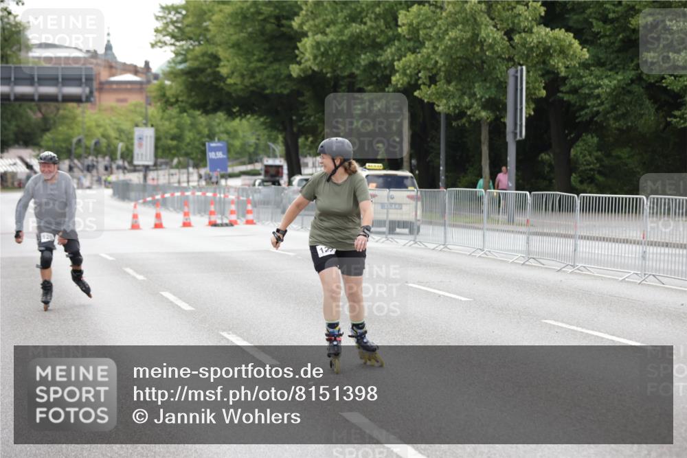 29.06.2025 - hella hamburg halbmarathon Jannik Wohlers http://msf.ph/oto/8151398 29.06.2025 09:21:21 Lombardsbrücke  meine-sportfotos.de