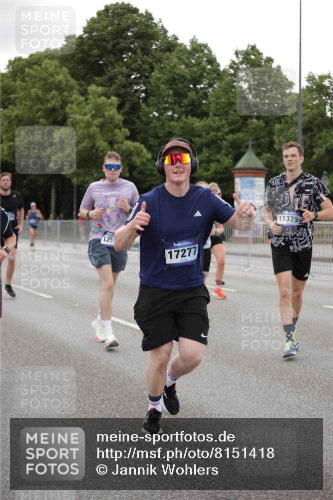 29.06.2025 - hella hamburg halbmarathon Jannik Wohlers http://msf.ph/oto/8151418 29.06.2025 10:51:39 Lombardsbrücke 1418, 1978, 3038, 4087, 4273, 4436, 4598, 4606, 5062, 6456, 6985, 7682, 8194, 8196, 8250, 8251, 8621, 9460, 9590, 9730, 10342, 10533, 10673, 11101, 11126, 11127, 11375, 12510, 12525, 12969, 14215, 14235, 14720, 15128, 16015, 16234, 17253, 17277, 17429, 17902, 18078, 18221, 18615, 18780, 18975 meine-sportfotos.de