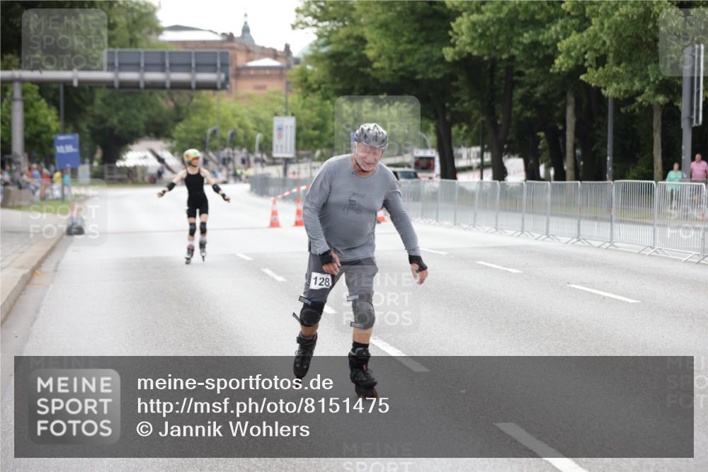 29.06.2025 - hella hamburg halbmarathon Jannik Wohlers http://msf.ph/oto/8151475 29.06.2025 09:21:24 Lombardsbrücke  meine-sportfotos.de