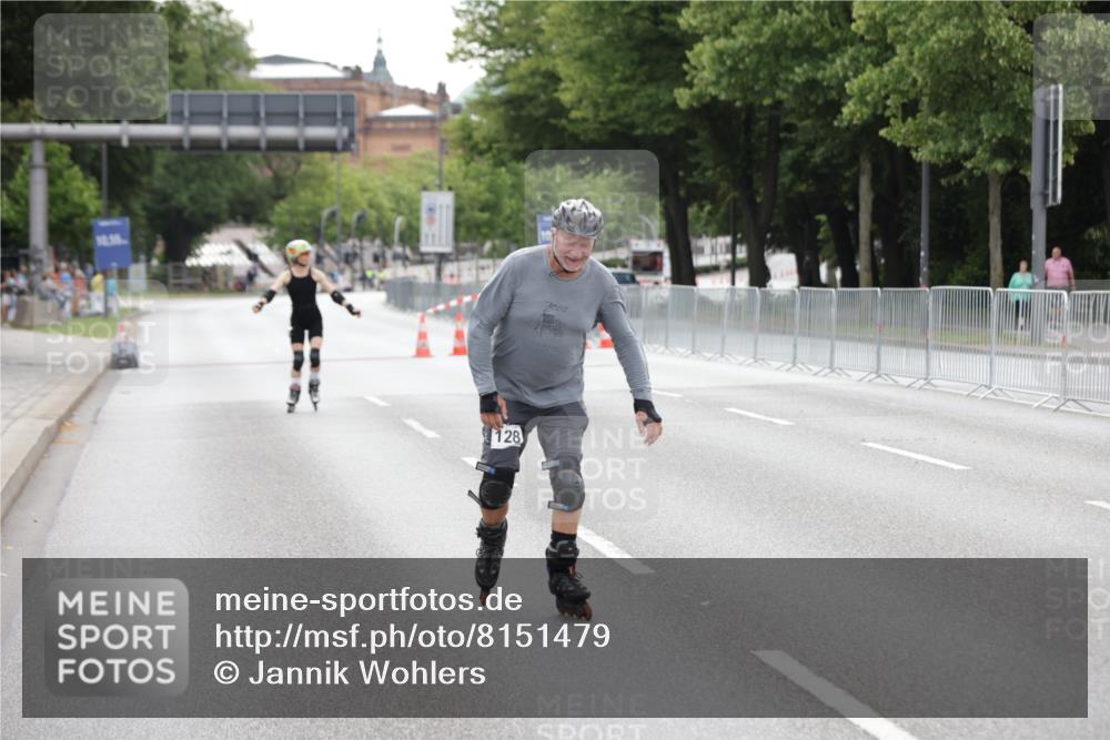 29.06.2025 - hella hamburg halbmarathon Jannik Wohlers http://msf.ph/oto/8151479 29.06.2025 09:21:24 Lombardsbrücke  meine-sportfotos.de