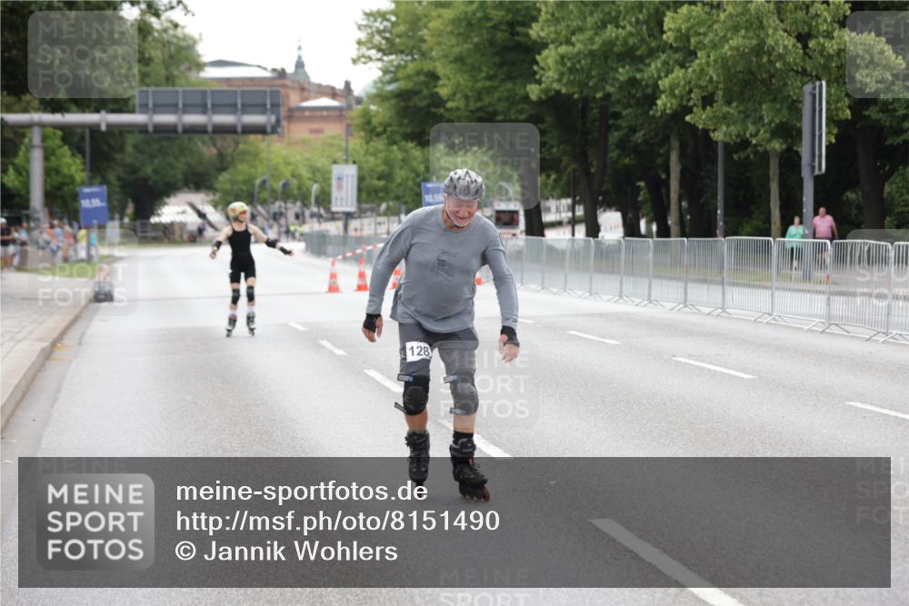 29.06.2025 - hella hamburg halbmarathon Jannik Wohlers http://msf.ph/oto/8151490 29.06.2025 09:21:24 Lombardsbrücke  meine-sportfotos.de