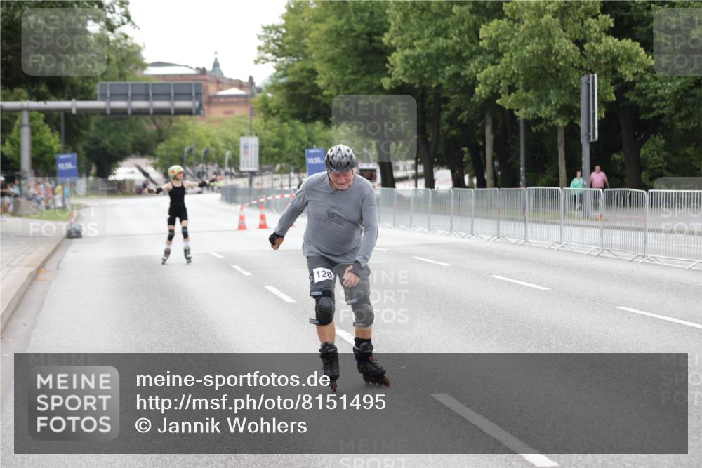 29.06.2025 - hella hamburg halbmarathon Jannik Wohlers http://msf.ph/oto/8151495 29.06.2025 09:21:24 Lombardsbrücke  meine-sportfotos.de