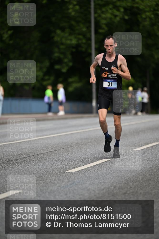 29.06.2025 - hella hamburg halbmarathon Dr. Thomas Lammeyer http://msf.ph/oto/8151500 29.06.2025 09:40:00 Kennedybrücke 31 meine-sportfotos.de