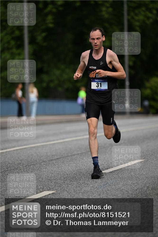 29.06.2025 - hella hamburg halbmarathon Dr. Thomas Lammeyer http://msf.ph/oto/8151521 29.06.2025 09:40:01 Kennedybrücke 31 meine-sportfotos.de