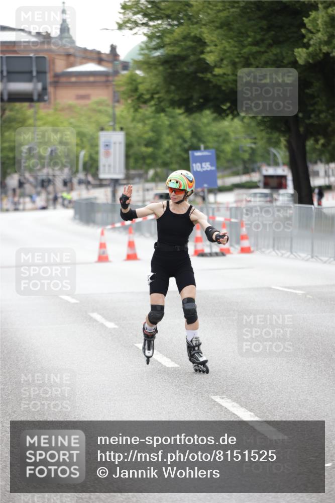 29.06.2025 - hella hamburg halbmarathon Jannik Wohlers http://msf.ph/oto/8151525 29.06.2025 09:21:28 Lombardsbrücke  meine-sportfotos.de