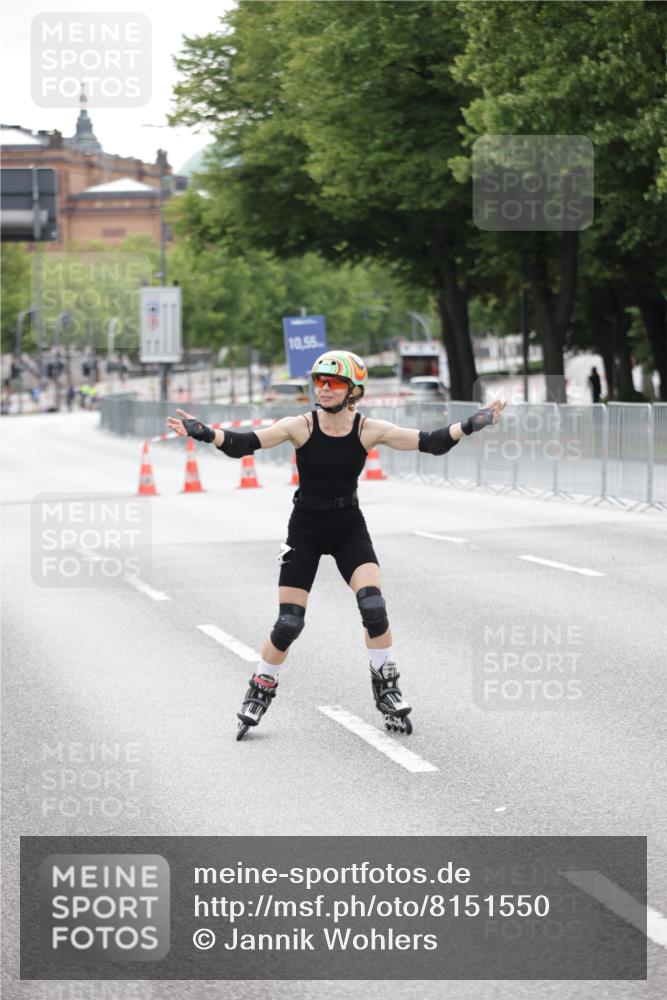 29.06.2025 - hella hamburg halbmarathon Jannik Wohlers http://msf.ph/oto/8151550 29.06.2025 09:21:29 Lombardsbrücke  meine-sportfotos.de