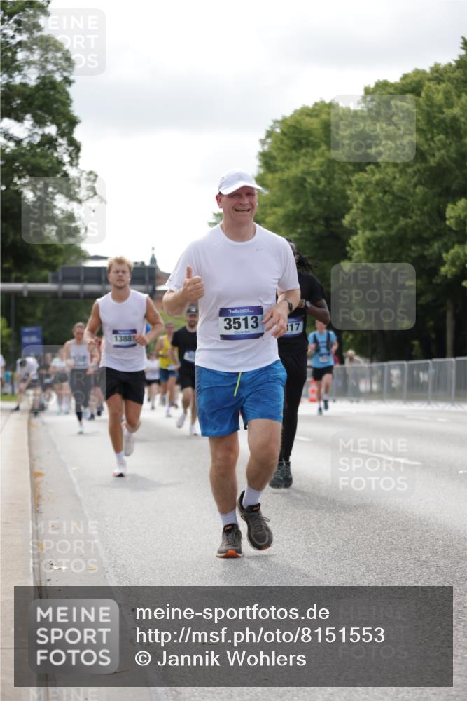 29.06.2025 - hella hamburg halbmarathon Jannik Wohlers http://msf.ph/oto/8151553 29.06.2025 10:14:44 Lombardsbrücke 1296, 1379, 1524, 1575, 1745, 2140, 2281, 3507, 3509, 3513, 3650, 3844, 4495, 4641, 5800, 5986, 6181, 6248, 6317, 7881, 8237, 8239, 8275, 8522, 8563, 8609, 8854, 9113, 9847, 9911, 9975, 10589, 10717, 11271, 11598, 11611, 11683, 12634, 13683, 13881, 14617, 14999, 15037, 15038, 16208, 16419, 17128, 17708, 17847, 18769, 18800, 18939 meine-sportfotos.de