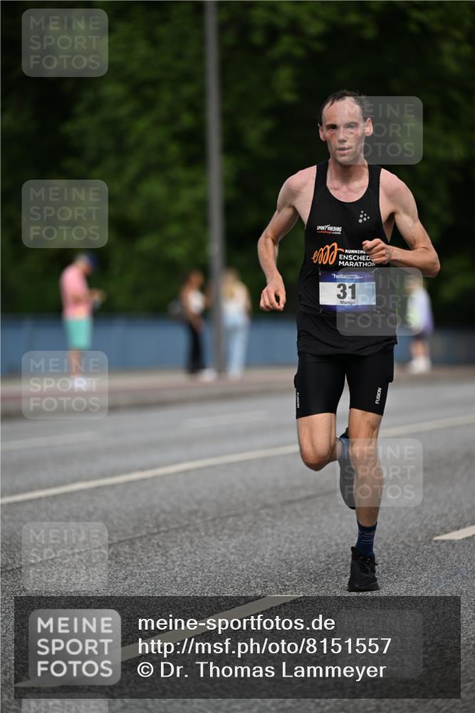 29.06.2025 - hella hamburg halbmarathon Dr. Thomas Lammeyer http://msf.ph/oto/8151557 29.06.2025 09:40:02 Kennedybrücke 31 meine-sportfotos.de