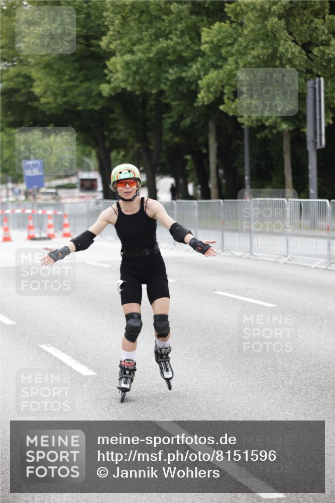 29.06.2025 - hella hamburg halbmarathon Jannik Wohlers http://msf.ph/oto/8151596 29.06.2025 09:21:30 Lombardsbrücke  meine-sportfotos.de
