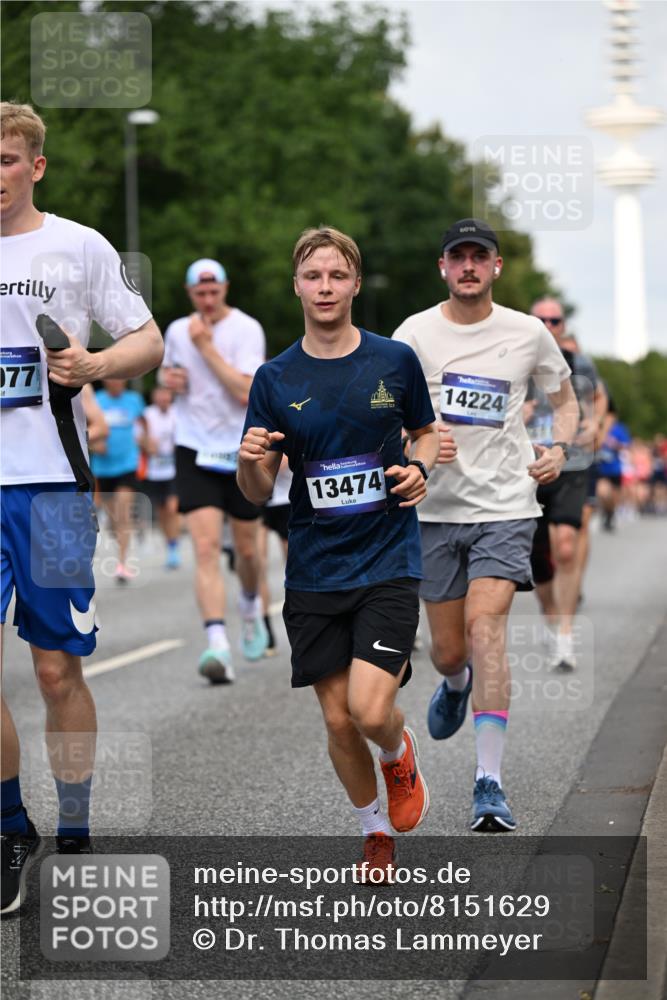 29.06.2025 - hella hamburg halbmarathon Dr. Thomas Lammeyer http://msf.ph/oto/8151629 29.06.2025 10:07:03 Kennedybrücke 1414, 2142, 2619, 2712, 2780, 2810, 2819, 3225, 3630, 4066, 4204, 4665, 5734, 6208, 6752, 6815, 6997, 7869, 7888, 8003, 8364, 8481, 8483, 8624, 9006, 10128, 10295 meine-sportfotos.de