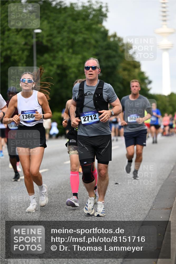 29.06.2025 - hella hamburg halbmarathon Dr. Thomas Lammeyer http://msf.ph/oto/8151716 29.06.2025 10:07:05 Kennedybrücke 1414, 1702, 2142, 2619, 2712, 2780, 2810, 2819, 3225, 3630, 4066, 4204, 4613, 4665, 5734, 6208, 6752, 6815, 6997, 7869, 7888, 8003, 8481, 8483, 8624, 9006, 10128 meine-sportfotos.de