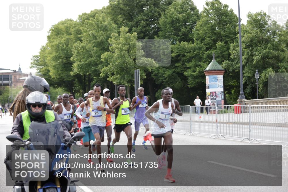 29.06.2025 - hella hamburg halbmarathon Jannik Wohlers http://msf.ph/oto/8151735 29.06.2025 09:30:57 Lombardsbrücke 1, 4, 5, 6, 7, 10, 11, 13, 16, 22, 23, 25, 59 meine-sportfotos.de