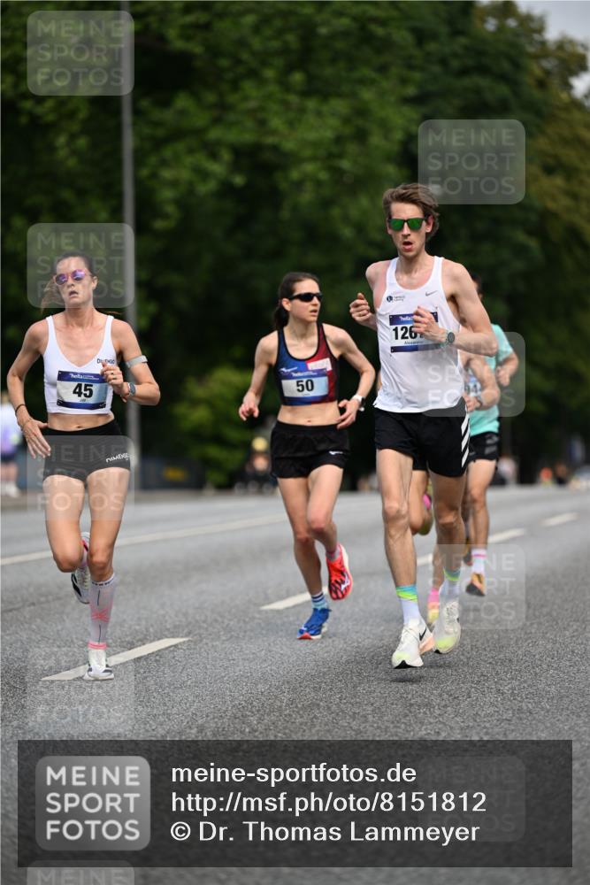 29.06.2025 - hella hamburg halbmarathon Dr. Thomas Lammeyer http://msf.ph/oto/8151812 29.06.2025 09:40:43 Kennedybrücke 45, 50, 3944 meine-sportfotos.de
