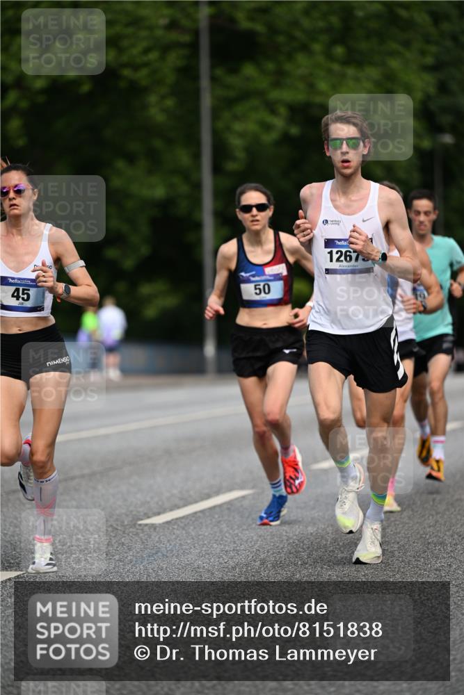 29.06.2025 - hella hamburg halbmarathon Dr. Thomas Lammeyer http://msf.ph/oto/8151838 29.06.2025 09:40:43 Kennedybrücke 45, 50, 3944 meine-sportfotos.de