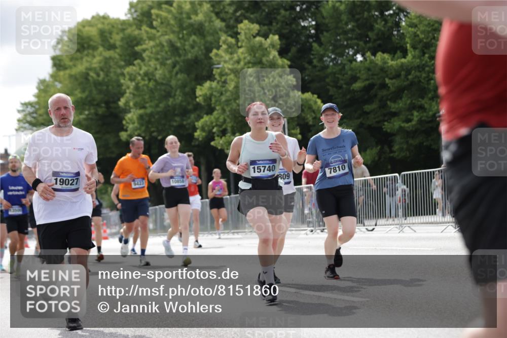 29.06.2025 - hella hamburg halbmarathon Jannik Wohlers http://msf.ph/oto/8151860 29.06.2025 10:14:56 Lombardsbrücke 1524, 2281, 2720, 3513, 3650, 5271, 5739, 5986, 6317, 7452, 7809, 7810, 8237, 8256, 9307, 9423, 9847, 9997, 10858, 12457, 12521, 12524, 13197, 13453, 13500, 13881, 15150, 15740, 16040, 17949, 18203, 18252, 18769, 18800, 18939, 19027 meine-sportfotos.de