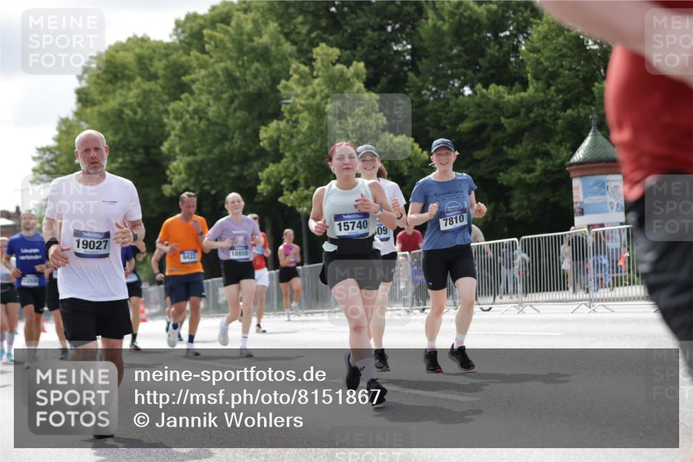 29.06.2025 - hella hamburg halbmarathon Jannik Wohlers http://msf.ph/oto/8151867 29.06.2025 10:14:56 Lombardsbrücke 1524, 2281, 2720, 3513, 3650, 5271, 5739, 5986, 6317, 7452, 7809, 7810, 8237, 8256, 9307, 9423, 9847, 9997, 10858, 12457, 12521, 12524, 13197, 13453, 13500, 13881, 15150, 15740, 16040, 17949, 18203, 18252, 18769, 18800, 18939, 19027 meine-sportfotos.de