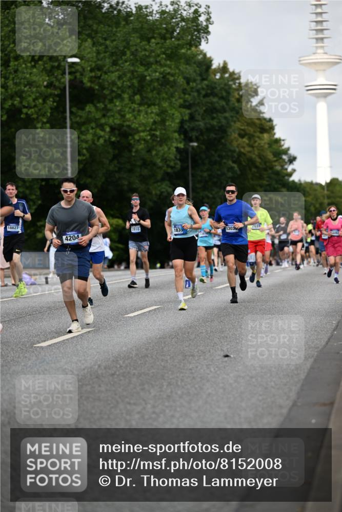 29.06.2025 - hella hamburg halbmarathon Dr. Thomas Lammeyer http://msf.ph/oto/8152008 29.06.2025 10:07:10 Kennedybrücke 1135, 1138, 1414, 1482, 1702, 2619, 2712, 2780, 2810, 3630, 4066, 4204, 4613, 4665, 5734, 6208, 6815, 7869, 7888, 8481, 8483, 8624, 9439, 10128 meine-sportfotos.de
