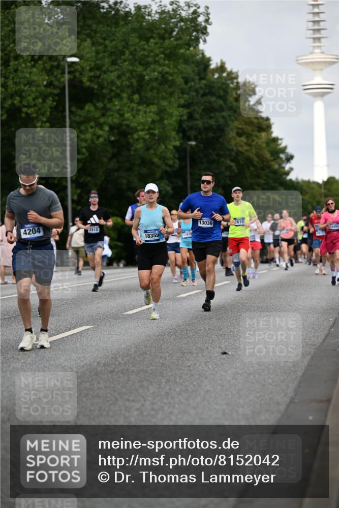 29.06.2025 - hella hamburg halbmarathon Dr. Thomas Lammeyer http://msf.ph/oto/8152042 29.06.2025 10:07:11 Kennedybrücke 1135, 1138, 1482, 1702, 2619, 2712, 2780, 2810, 3630, 4066, 4204, 4613, 4665, 5734, 6208, 6815, 7869, 7888, 8481, 8483, 8624, 9439, 10128 meine-sportfotos.de