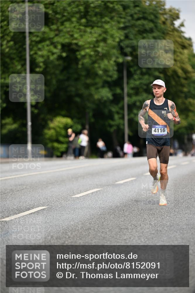 29.06.2025 - hella hamburg halbmarathon Dr. Thomas Lammeyer http://msf.ph/oto/8152091 29.06.2025 09:41:13 Kennedybrücke 4116, 11409 meine-sportfotos.de