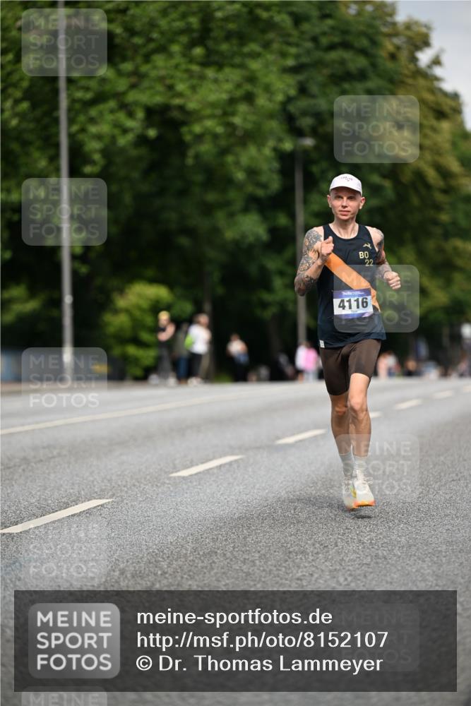 29.06.2025 - hella hamburg halbmarathon Dr. Thomas Lammeyer http://msf.ph/oto/8152107 29.06.2025 09:41:14 Kennedybrücke 4116, 11409 meine-sportfotos.de