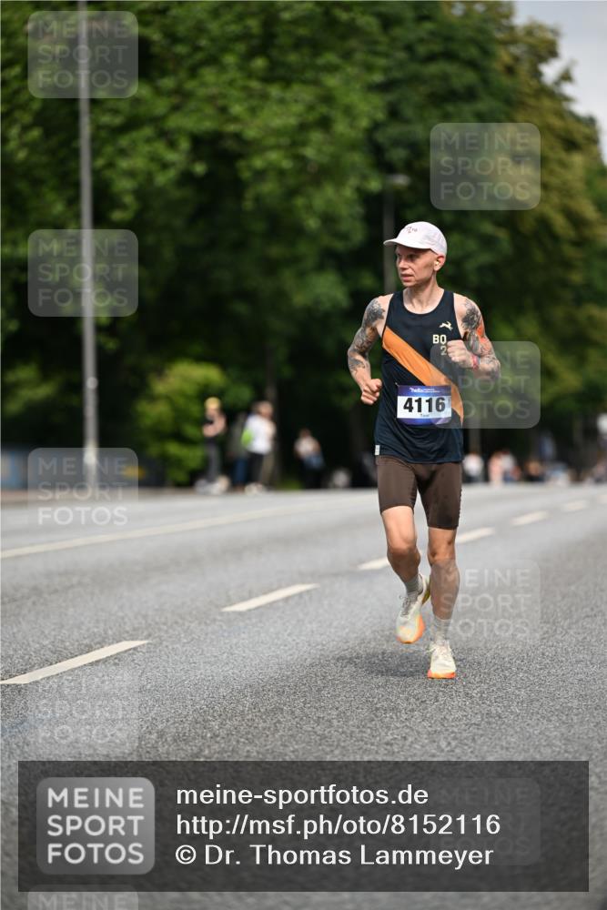 29.06.2025 - hella hamburg halbmarathon Dr. Thomas Lammeyer http://msf.ph/oto/8152116 29.06.2025 09:41:14 Kennedybrücke 4116, 11409 meine-sportfotos.de