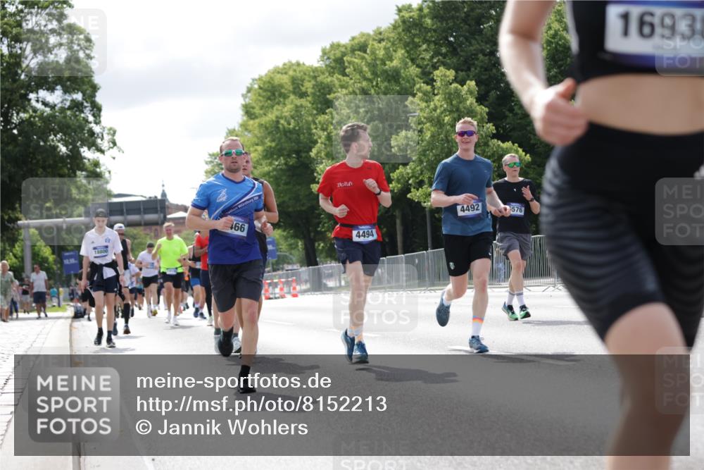 29.06.2025 - hella hamburg halbmarathon Jannik Wohlers http://msf.ph/oto/8152213 29.06.2025 10:15:11 Lombardsbrücke 1440, 2110, 2720, 2989, 3417, 4007, 4466, 4492, 4494, 5069, 5739, 6376, 6576, 7809, 9192, 9307, 9423, 9657, 10108, 10775, 10858, 12457, 12521, 13197, 13453, 13500, 13818, 14413, 14550, 14552, 14630, 15307, 16040, 16041, 16938, 17350, 17949, 18150, 18203, 18252 meine-sportfotos.de