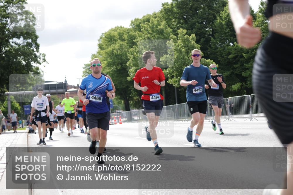 29.06.2025 - hella hamburg halbmarathon Jannik Wohlers http://msf.ph/oto/8152222 29.06.2025 10:15:11 Lombardsbrücke 1440, 2110, 2720, 2989, 3417, 4007, 4466, 4492, 4494, 5069, 5739, 6376, 6576, 7809, 9192, 9307, 9423, 9657, 10108, 10775, 10858, 12457, 12521, 13197, 13453, 13500, 13818, 14413, 14550, 14552, 14630, 15307, 16040, 16041, 16938, 17350, 17949, 18150, 18203, 18252 meine-sportfotos.de