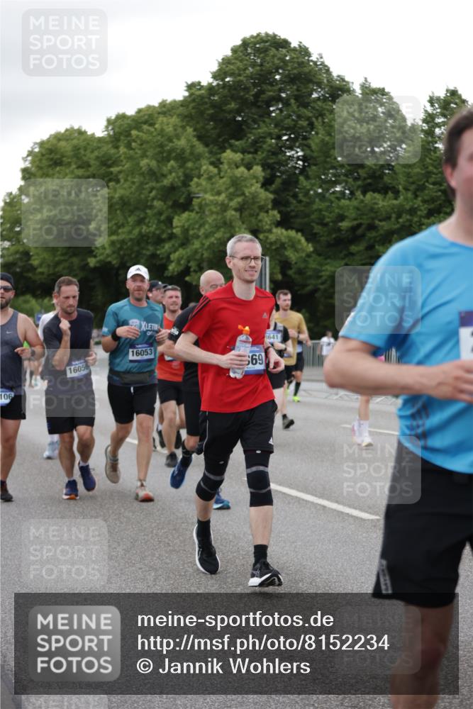 29.06.2025 - hella hamburg halbmarathon Jannik Wohlers http://msf.ph/oto/8152234 29.06.2025 10:52:18 Lombardsbrücke 1369, 1826, 2146, 2362, 2420, 2983, 3140, 3227, 4591, 4729, 5360, 7032, 7511, 7737, 8641, 9068, 9070, 10055, 10392, 10600, 10879, 10928, 10981, 12994, 13305, 14009, 14424, 14643, 14704, 14827, 14897, 15438, 15439, 15447, 15867, 15906, 16053, 16056, 16794, 16984, 17002, 17050, 17359, 17896, 18106, 18205, 18645, 18751, 18997, 19063, 19097 meine-sportfotos.de