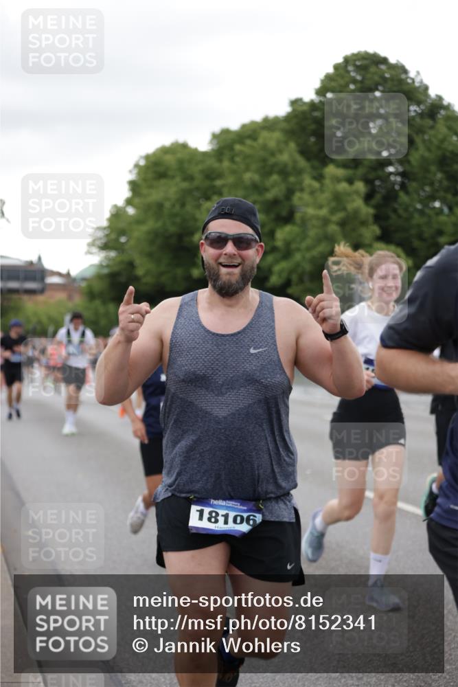 29.06.2025 - hella hamburg halbmarathon Jannik Wohlers http://msf.ph/oto/8152341 29.06.2025 10:52:21 Lombardsbrücke 1369, 1826, 2146, 2362, 2701, 2983, 3140, 3227, 4591, 4729, 7032, 7511, 7737, 8641, 9068, 9070, 9545, 10055, 10600, 10879, 10928, 10981, 11919, 12127, 12128, 12994, 13305, 14009, 14424, 14643, 14704, 14827, 14897, 15438, 15439, 15447, 15867, 15906, 16053, 16056, 16794, 16984, 17002, 17050, 17359, 17896, 18106, 18205, 18645, 18751, 18997, 19063, 19097 meine-sportfotos.de