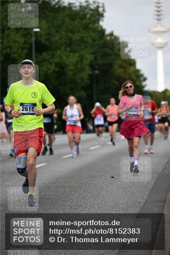 29.06.2025 - hella hamburg halbmarathon Dr. Thomas Lammeyer http://msf.ph/oto/8152383 29.06.2025 10:07:18 Kennedybrücke 1114, 1135, 1138, 1482, 1702, 2619, 2712, 2782, 2810, 3001, 3572, 3630, 4066, 4204, 4613, 4665, 5734, 6217, 7210, 7211, 7290, 7888, 8624, 9439, 9554, 10128, 10824 meine-sportfotos.de