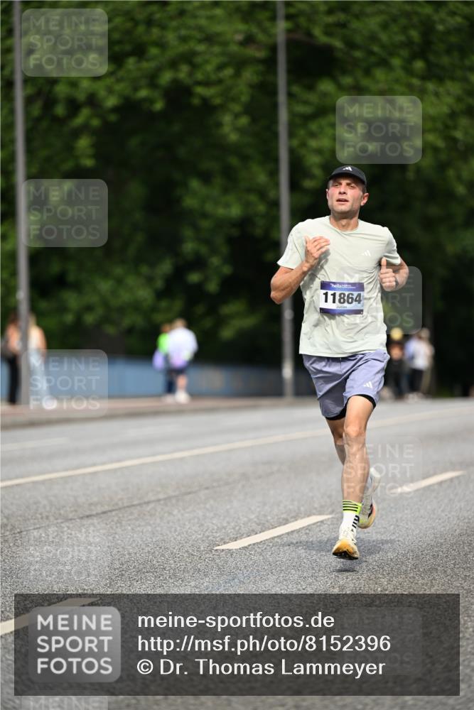 29.06.2025 - hella hamburg halbmarathon Dr. Thomas Lammeyer http://msf.ph/oto/8152396 29.06.2025 09:41:26 Kennedybrücke 4116, 11409 meine-sportfotos.de