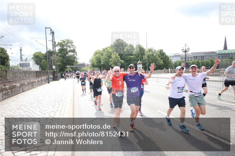 29.06.2025 - hella hamburg halbmarathon Jannik Wohlers http://msf.ph/oto/8152431 29.06.2025 10:42:03 Lombardsbrücke 1150, 1360, 1624, 1929, 1957, 1994, 2069, 2134, 2538, 2580, 3605, 3874, 4353, 4778, 4891, 4892, 5403, 5419, 5810, 6828, 7040, 7260, 7557, 7666, 8459, 8525, 8526, 8529, 8712, 8816, 9370, 9980, 10532, 10842, 10872, 10899, 11074, 11075, 11463, 11468, 11550, 11677, 12403, 12684, 12854, 12903, 12904, 13250, 13406, 13456, 13952, 13953, 14042, 14084, 14108, 14170, 14328, 14405, 14426, 14468, 14556, 14585, 14636, 14769, 15004, 15155, 15219, 15221, 15912, 15977, 16215, 16352 meine-sportfotos.de