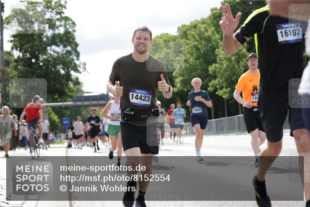 29.06.2025 - hella hamburg halbmarathon Jannik Wohlers http://msf.ph/oto/8152554 29.06.2025 10:15:22 Lombardsbrücke 2989, 3167, 4007, 4466, 4492, 4494, 6376, 6576, 7941, 7942, 8746, 8885, 9192, 9657, 9675, 10108, 10608, 10775, 11774, 11783, 12427, 12469, 13179, 13818, 13951, 14413, 14423, 14550, 14552, 14559, 14630, 15307, 15570, 15710, 15988, 16020, 16348, 16606, 16923, 16938, 17350, 18150, 18957 meine-sportfotos.de