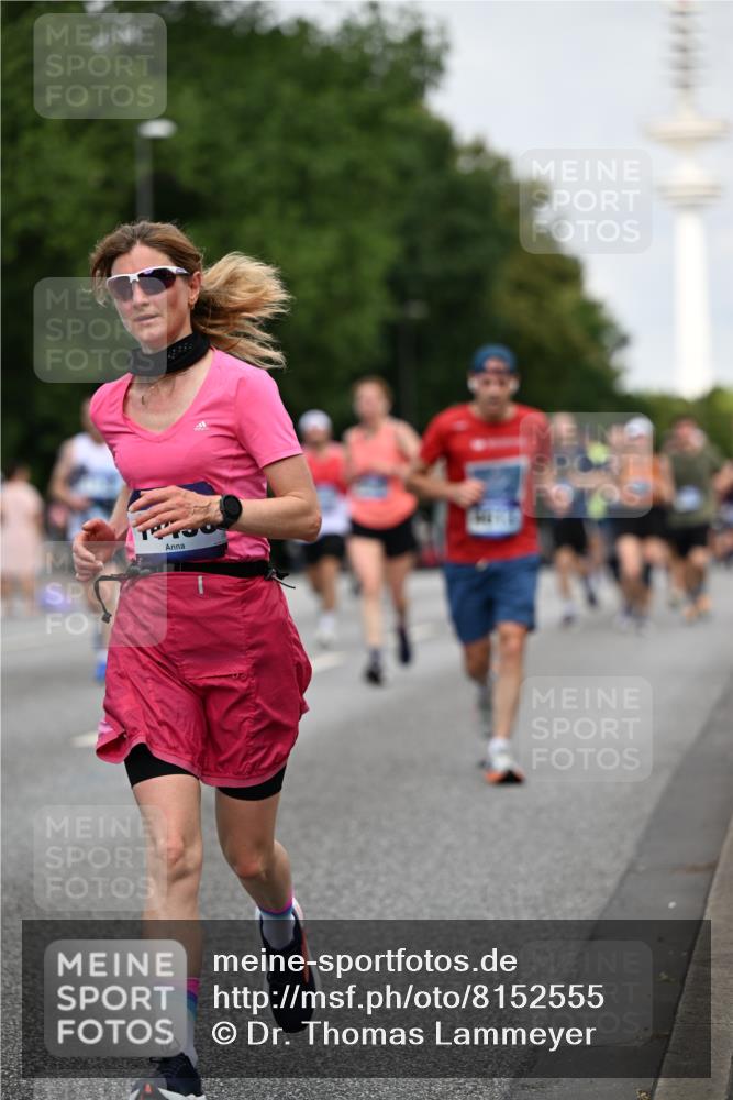 29.06.2025 - hella hamburg halbmarathon Dr. Thomas Lammeyer http://msf.ph/oto/8152555 29.06.2025 10:07:21 Kennedybrücke 1114, 1135, 1138, 1482, 1702, 2619, 2782, 2810, 3001, 3572, 3630, 4066, 4204, 4613, 4665, 5734, 6217, 7210, 7211, 7290, 7888, 8614, 9439, 9554, 10128, 10824 meine-sportfotos.de